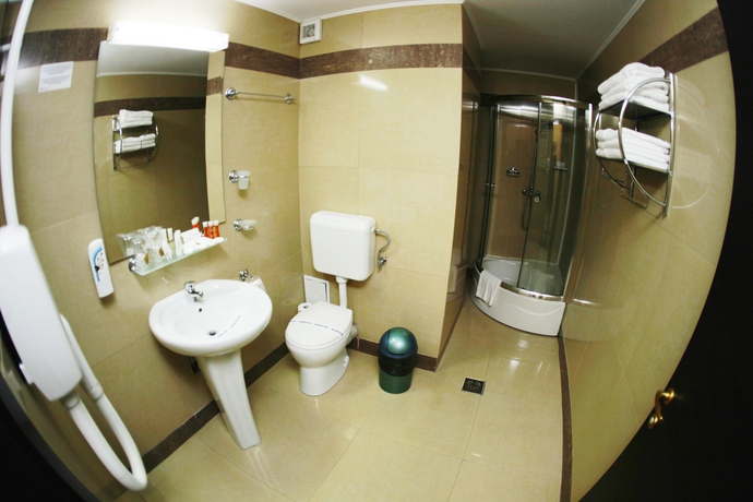 Imagen de la habitación del Hotel Malibu Mamaia. Foto 8