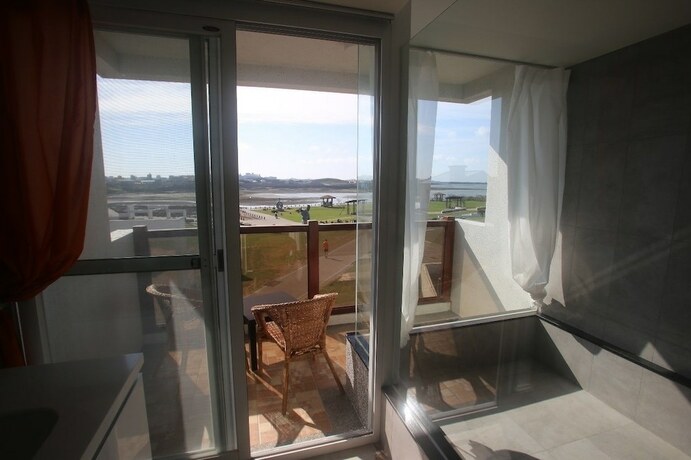 Imagen de la habitación del Hotel Malibu Oceanview Homestay. Foto 24