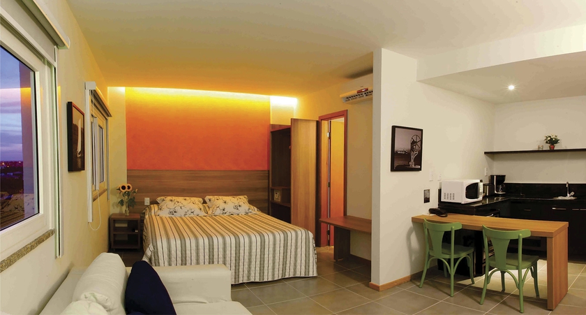 Imagen de la habitación del Hotel Malibu Plaza. Foto 8