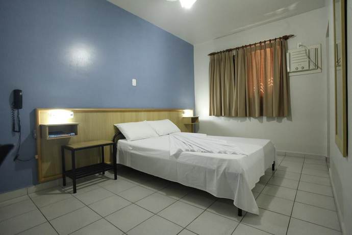 Imagen de la habitación del Hotel Malibu, Sao Carlos. Foto 12
