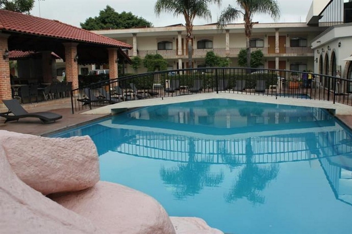 Imagen general del Hotel Malibu, Zapopan. Foto 5