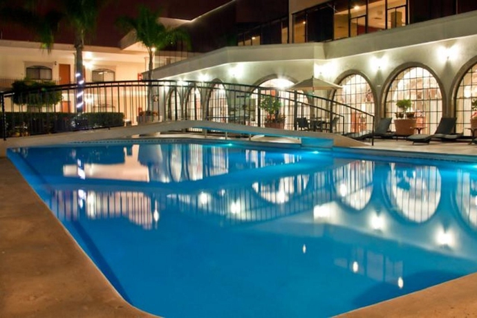 Imagen general del Hotel Malibu, Zapopan. Foto 14