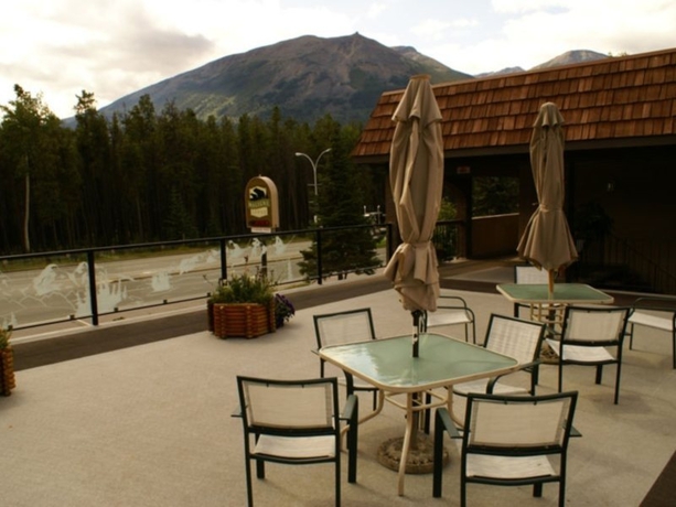Imagen general del Hotel Maligne Lodge. Foto 3
