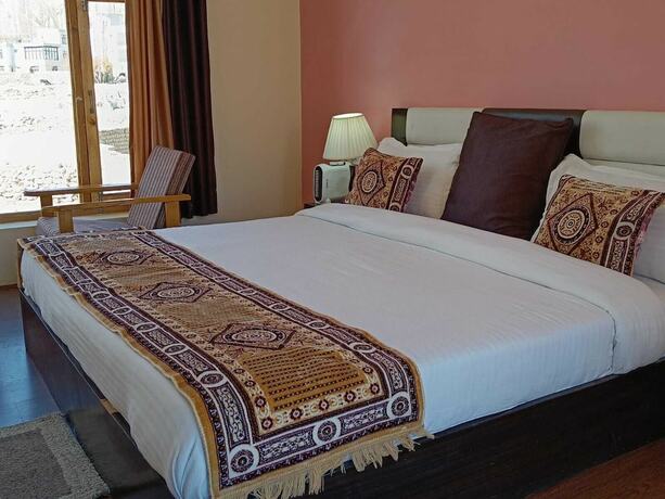 Imagen general del Hotel Malik Residency. Foto 11
