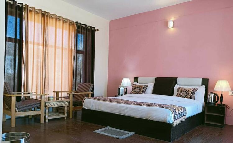 Imagen general del Hotel Malik Residency. Foto 14
