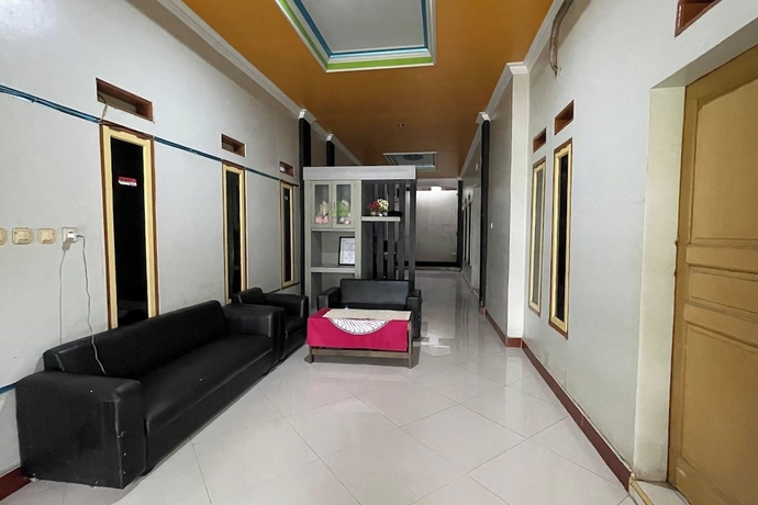 Imagen de los interiores del Hotel Malinda Pangandaran. Foto 14