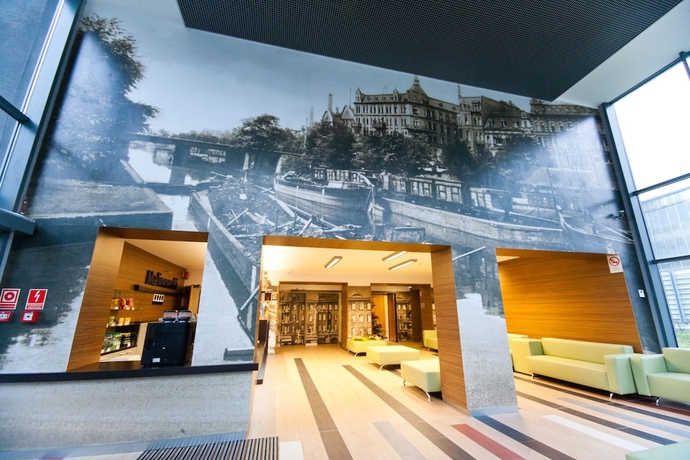 Imagen de los interiores del Hotel Malinowski Business. Foto 14