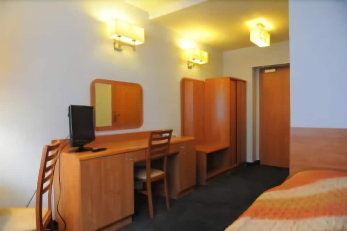 Imagen de la habitación del Hotel Malinowski Economy. Foto 14