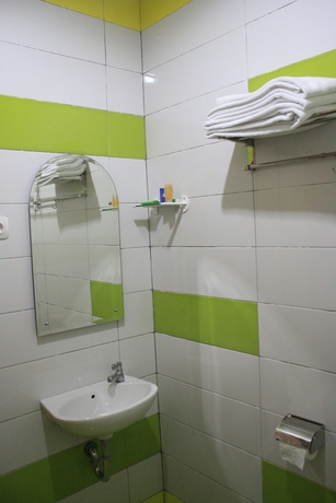 Imagen de la habitación del Hotel Malioboro Inn Solo. Foto 7