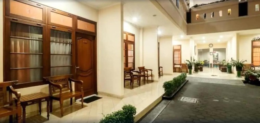Imagen del bar/restaurante del Hotel Malioboro Inn Yogyakarta. Foto 11