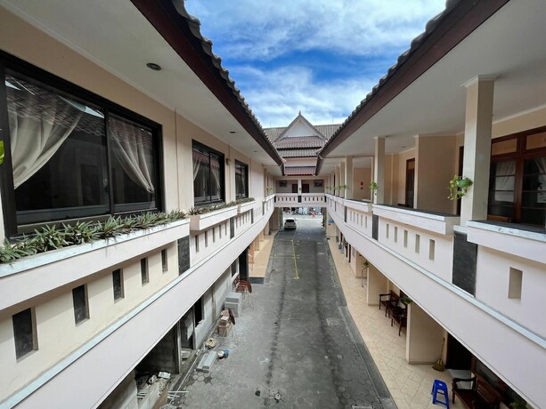 Imagen general del Hotel Malioboro Inn Yogyakarta. Foto 8