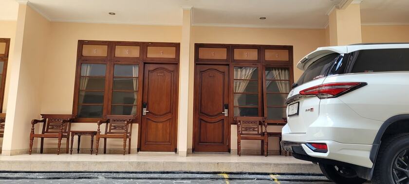 Imagen de la habitación del Hotel Malioboro Inn Yogyakarta. Foto 31