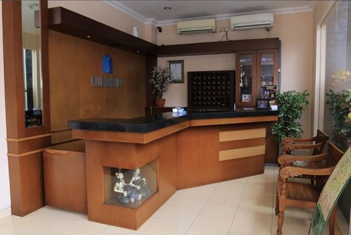 Imagen de los interiores del Hotel Malioboro Inn Yogyakarta. Foto 35
