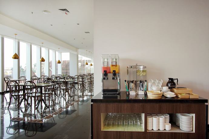 Imagen del bar/restaurante del Hotel Malioboro Prime. Foto 3