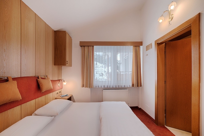 Imagen de la habitación del Hotel Malita. Foto 11