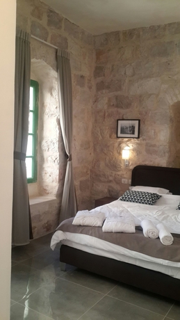 Imagen de la habitación del Hotel Malka. Foto 8