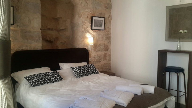 Imagen de la habitación del Hotel Malka. Foto 9