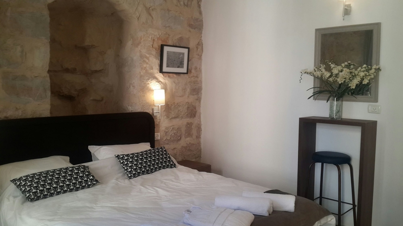 Imagen de la habitación del Hotel Malka. Foto 10