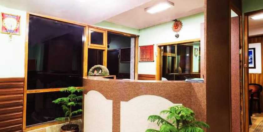 Imagen de los interiores del Hotel Mall Palace, Mussoorie. Foto 8