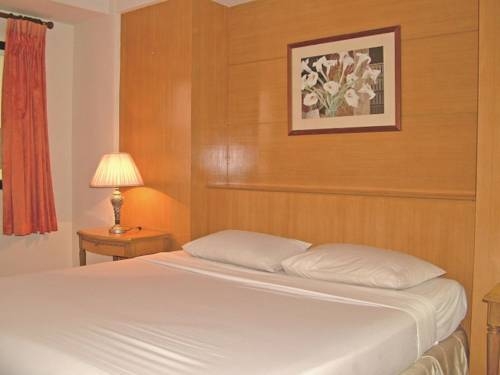 Imagen general del Hotel Mall Suites Express. Foto 12