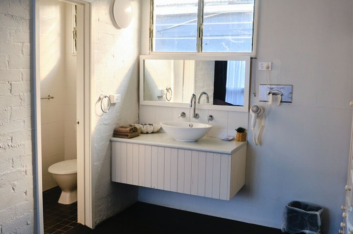 Imagen de la habitación del Hotel Mallacoota Motel. Foto 18