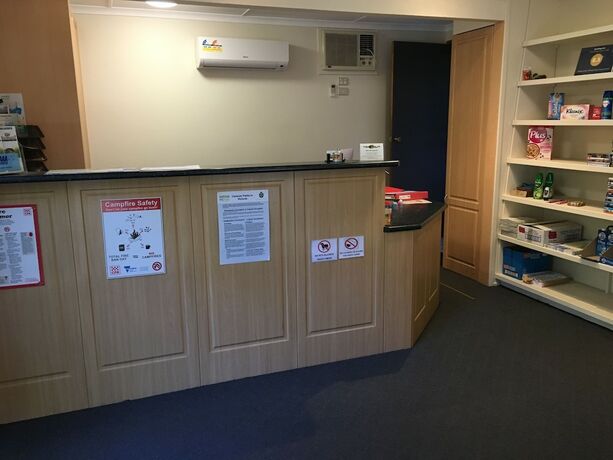 Imagen general del Hotel Mallacoota\'s Shady Gully Caravan Park. Foto 1