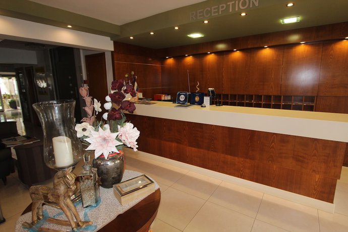 Imagen de los interiores del Hotel Mallas. Foto 16