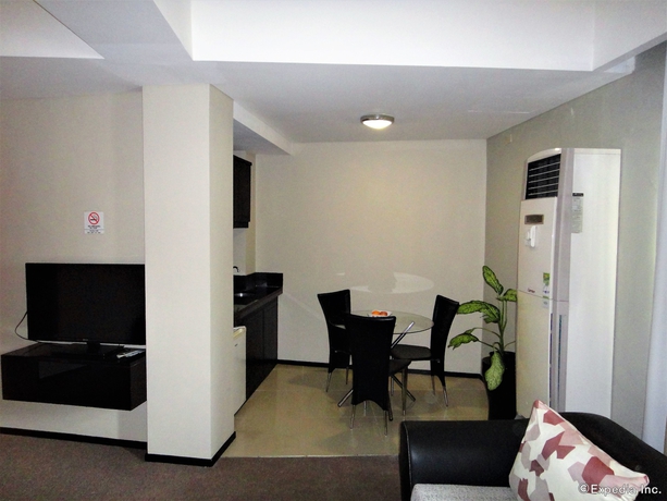 Imagen de los interiores del Hotel Mallberry Suites Business. Foto 15