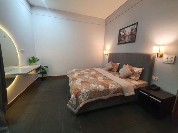 Imagen de la habitación del Hotel Mallenzo suites. Foto 12