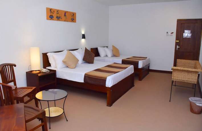 Imagen de la habitación del Hotel Mallika. Foto 10
