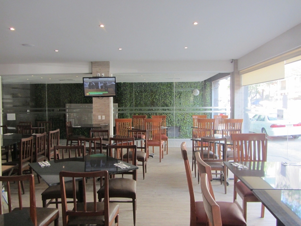 Imagen del bar/restaurante del Hotel Mallorca, Ciudad de México. Foto 4