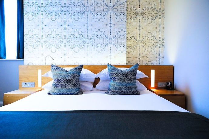 Imagen de la habitación del Hotel Malmaison Cheltenham. Foto 9