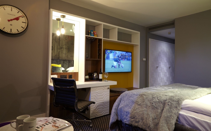 Imagen de la habitación del Hotel Malmaison London. Foto 9