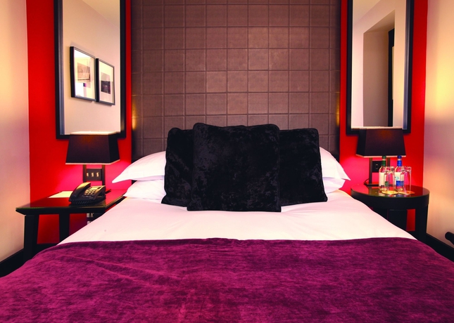 Imagen de la habitación del Hotel Malmaison Oxford. Foto 8