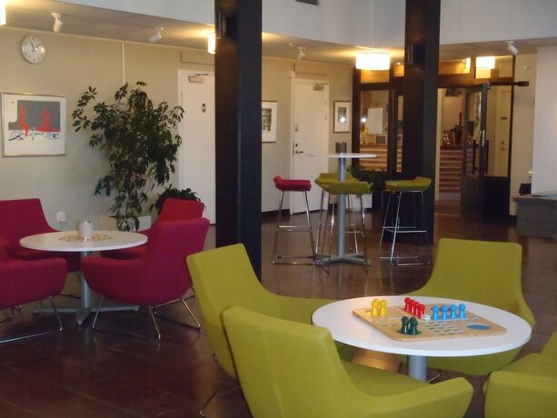 Imagen del bar/restaurante del Hotel Malmfältens Logi and Konferens - Hostel. Foto 9