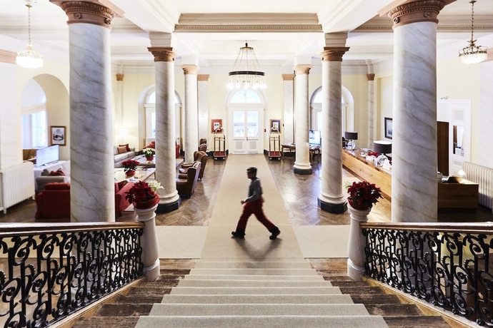 Imagen de los interiores del Hotel Maloja Palace. Foto 16