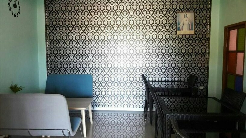 Imagen del bar/restaurante del Hotel Malone Maranatha. Foto 5