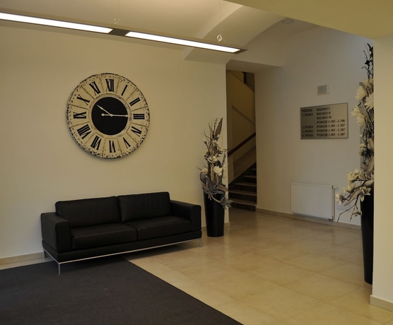 Imagen de los interiores del Hotel Malta. Foto 14