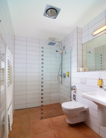 Imagen de la habitación del Hotel Malta. Foto 13