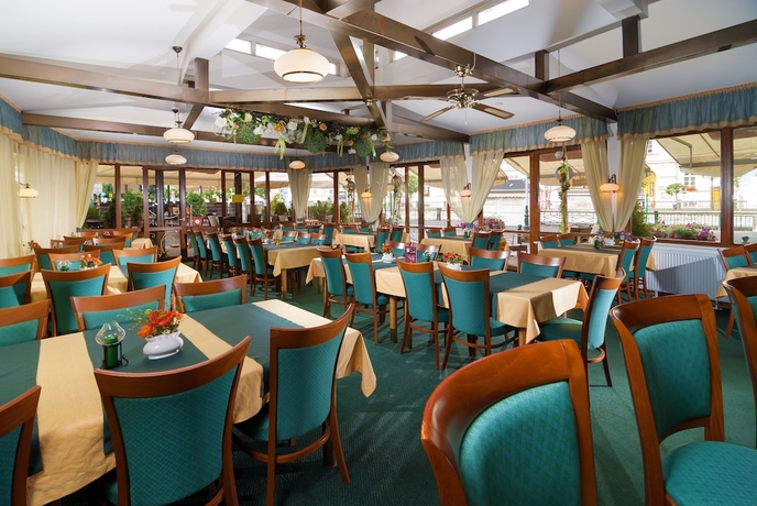 Imagen del bar/restaurante del Hotel Malta. Foto 2