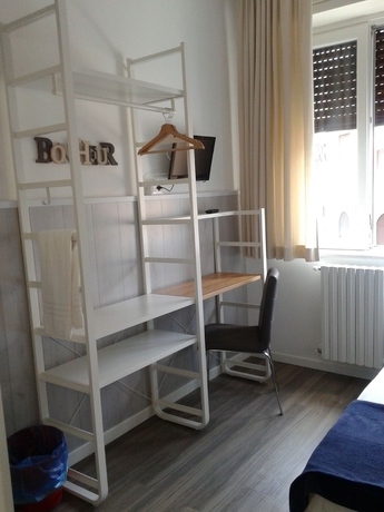 Imagen de la habitación del Hotel Malta, Mil&aacute;n. Foto 8
