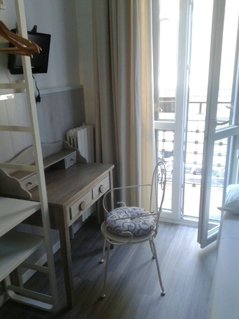 Imagen de la habitación del Hotel Malta, Mil&aacute;n. Foto 10