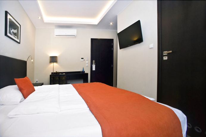 Imagen de la habitación del Hotel Malta Premium. Foto 3