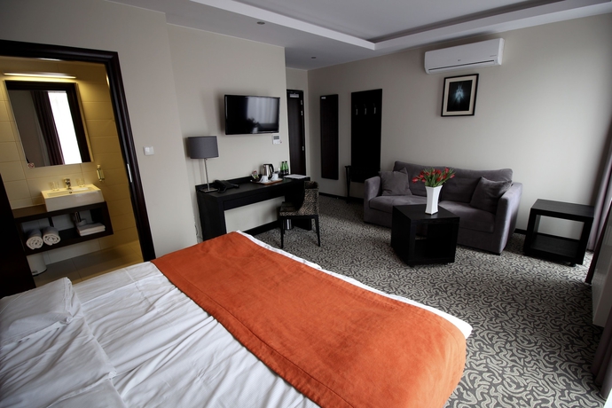 Imagen de la habitación del Hotel Malta Premium. Foto 5
