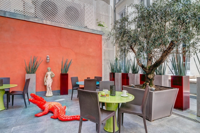 Imagen de los exteriores del Hotel Malte - Astotel. Foto 15