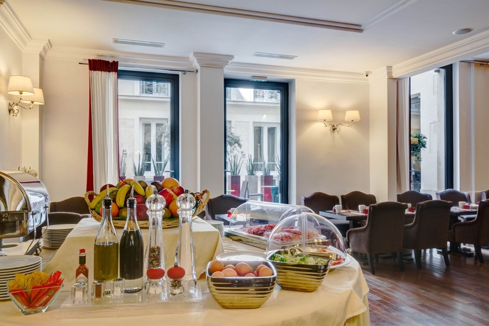 Imagen del bar/restaurante del Hotel Malte - Astotel. Foto 3