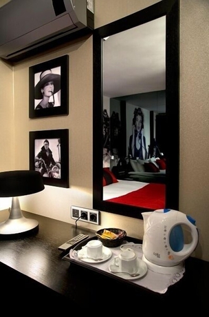 Imagen de la habitación del Hotel Maltepe 2000. Foto 7