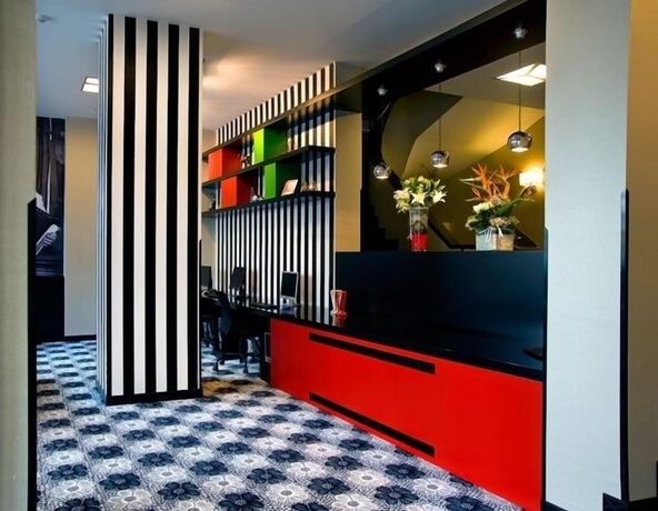 Imagen de los interiores del Hotel Maltepe 2000. Foto 11