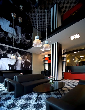 Imagen de los interiores del Hotel Maltepe 2000. Foto 17