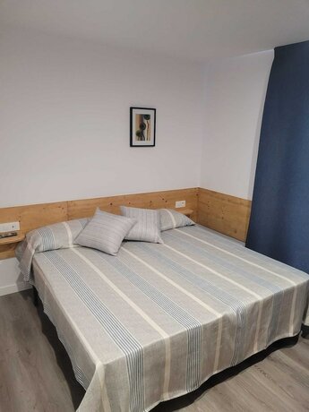 Imagen de la habitación del Hotel Malva Hostel. Foto 13